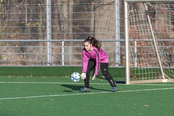 Bild 34 - wCJ VfL Pinneberg - SSV Rantzau : Ergebnis: 0:0